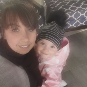 Meet your Posher, Laurie